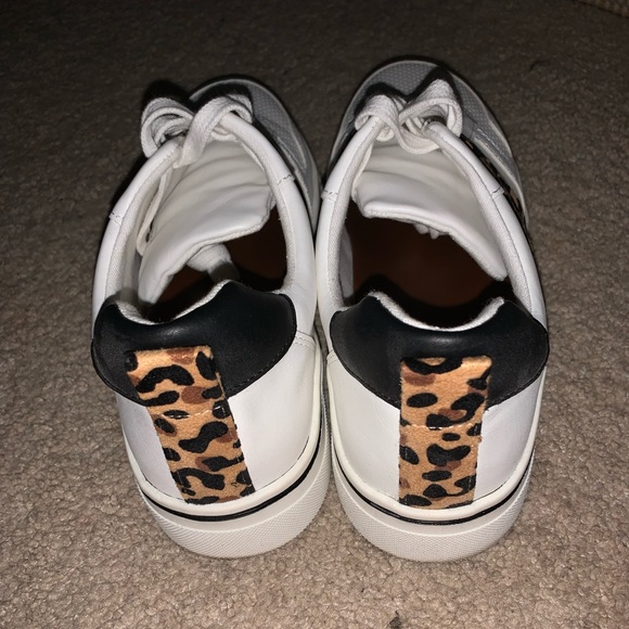 Shoes - Picture 2 of 5